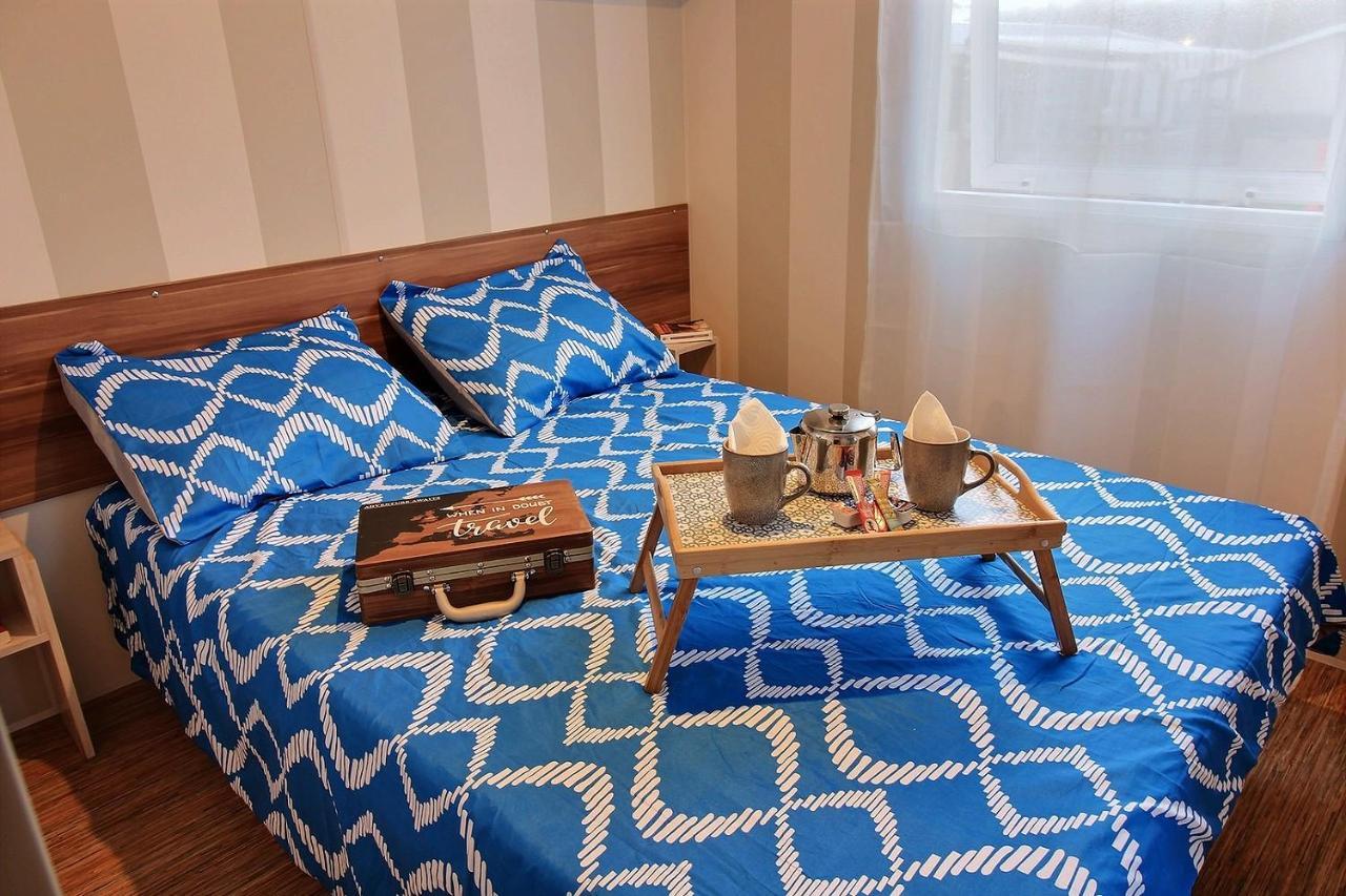 Mobilhome Familial Onzain Bagian luar foto